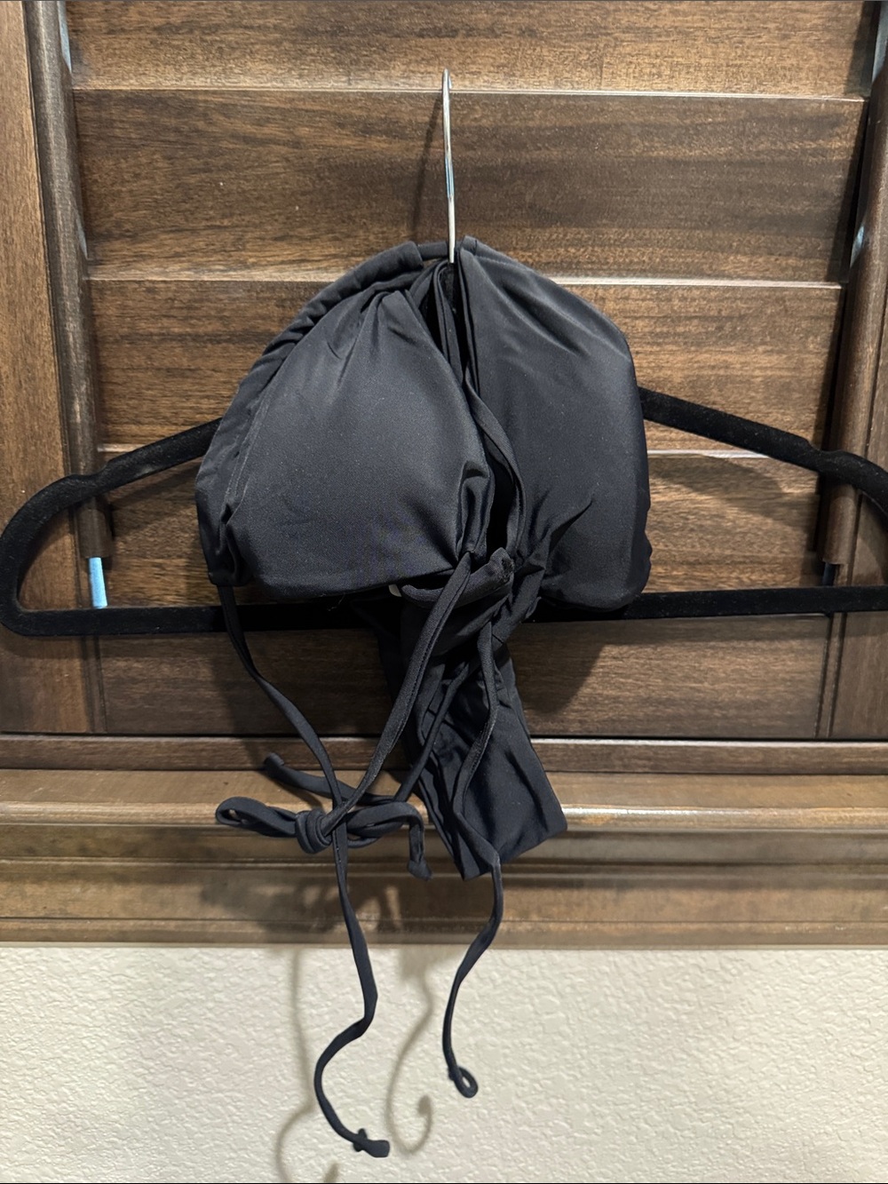 Variety of swimsuits - Picture 10 of 11